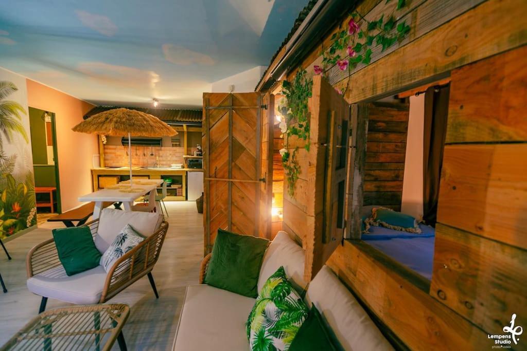 Appartement La Cabane Du Jardin Troyes Eksteriør billede